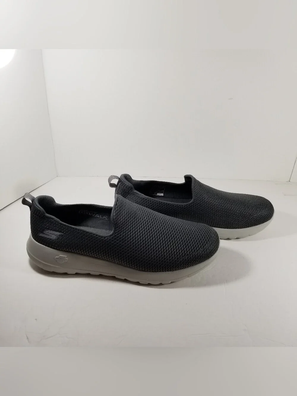 Skechers Go Walk Goga Max Shoes Men's 12 Slip On Walking Gray